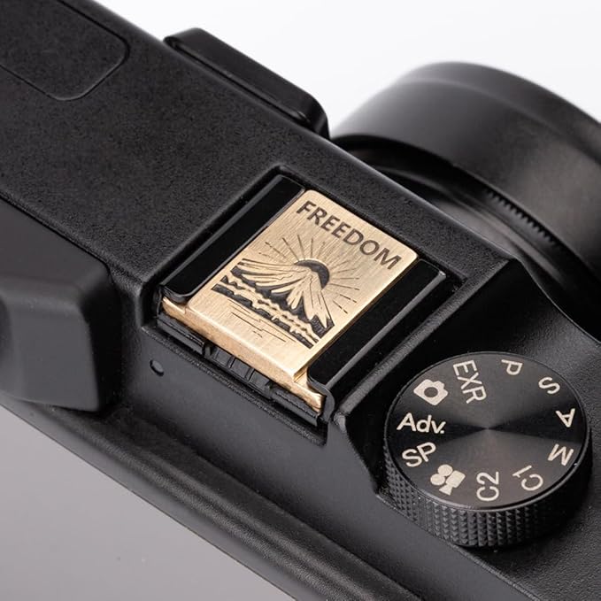 Snowy Mountain Sunrise Pattern Camera Metal Hot Shoe Cover for Fujifilm x100vi x100v X-Pro3 xpro2 xpro1 xt50 xt30 xt5 xt4 xt3 (Copper Alloy-Hot Shoe Cover)