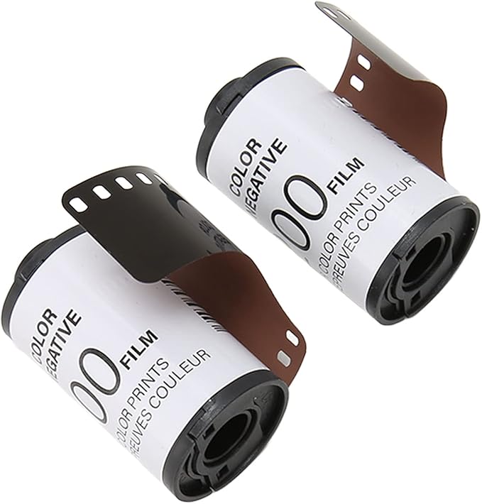 2 Roll 35mm Camera Color Film ISO 200, High Saturation HD Color Negative Film, 8 Sheets Each Roll with Storage Case, for 135 Cameras, Vintage Style Photography