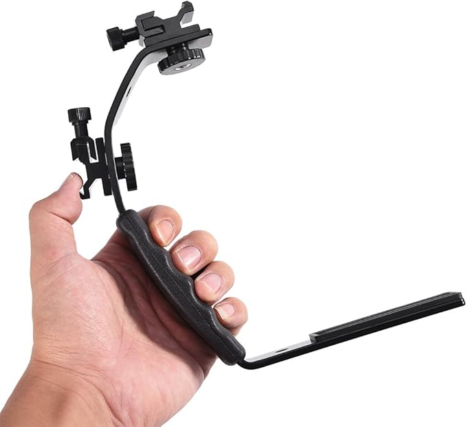 Culnflun Camera Flash Bracket L Shape, Aluminum Alloy Hot Shoe Mount Holder for External Flash Photography Compatible with 120 135 Film DV Cameras Black 192g