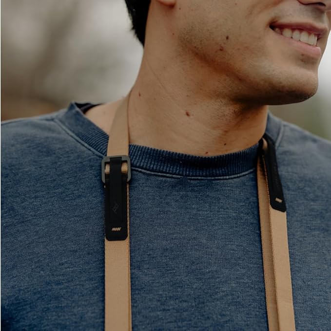Peak Design Leash Camera Strap - Configurable as a Sling, Neck, Shoulder Strap or Safety Tether, Adjustable, Compact