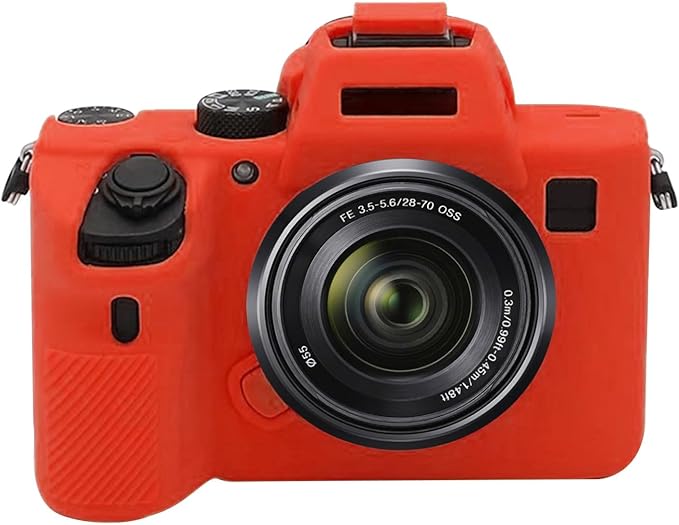 PULUZ Digital Camera Case for Sony A7III/A7S3/A7RIII/A7SIII Soft Silicone Rubber Protective The Camera Body Case Skin Camera Protector Cover (Red)