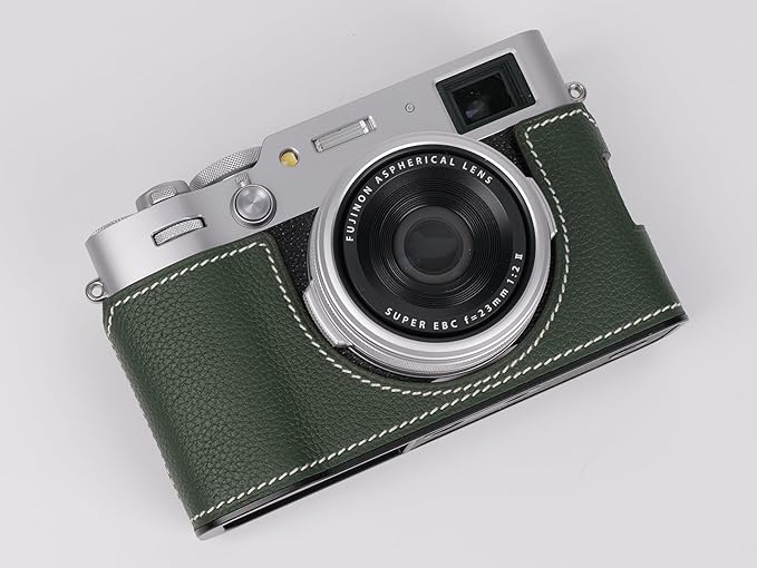 Uchandmade Handmade Genuine Leather Camera Half Case for Fujifilm X100VI - Top Layer Cowhide Body + Metal Base Plate - Hand Shank Free Design (Green)