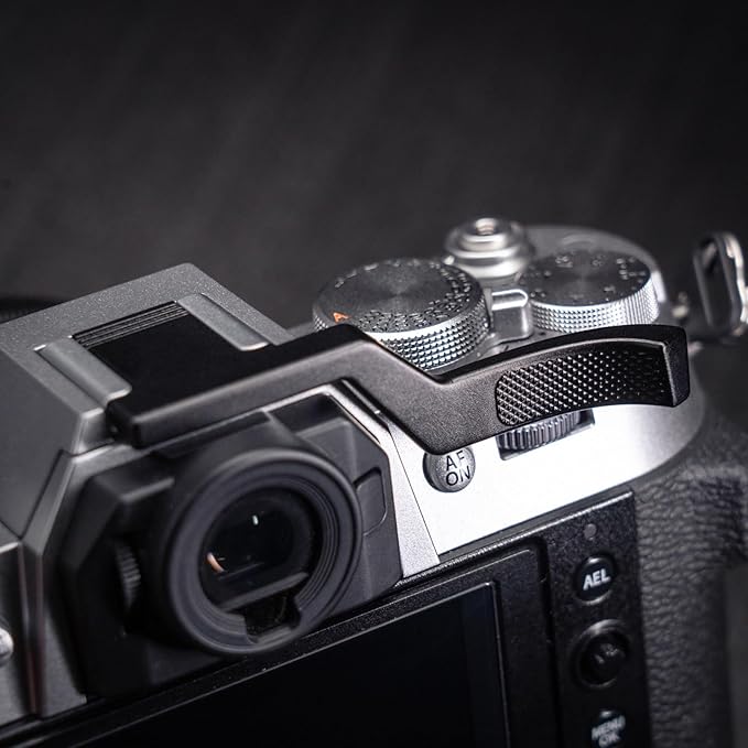 Metal Thumb Up Grip for Fujifilm Fuji X-T50 XT50 Camera, Hot Shoe Thumb Rest Support Grip ，Exclusive Vintage Anti-Slip Pattern, Enhance The camera's Grip Feel (Black)