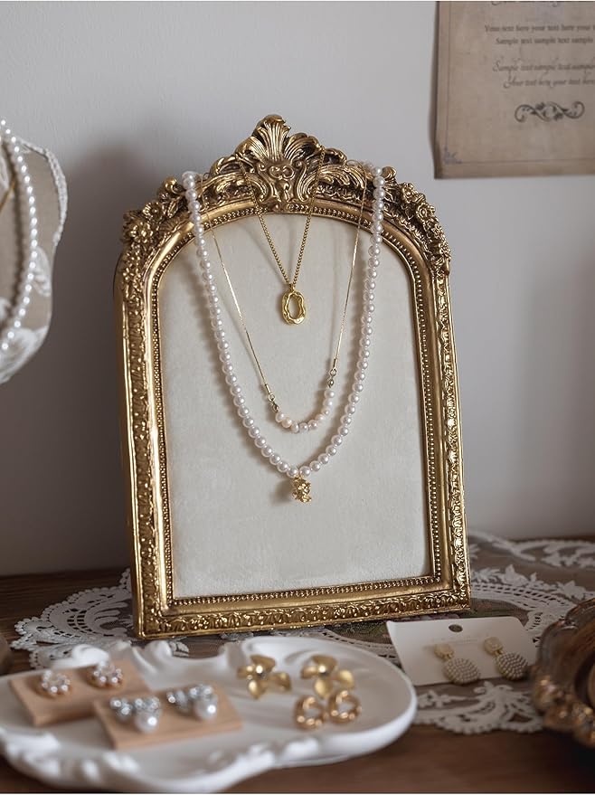 10.4"*7" gold Jewelry Display Stand Photo Frame, Resin Vintage Earring Stand, Velvet Necklace Storage Stand, Elegant Decoration for Jewelry and Collectibles-1pack