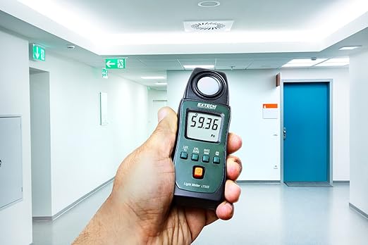Extech LT505 Pocket Light Meter – Compact Lux & Foot-Candle Meter, Measures Ambient Light for Photography, HVAC, Workplace, and Industrial Applications, Backlit LCD Display