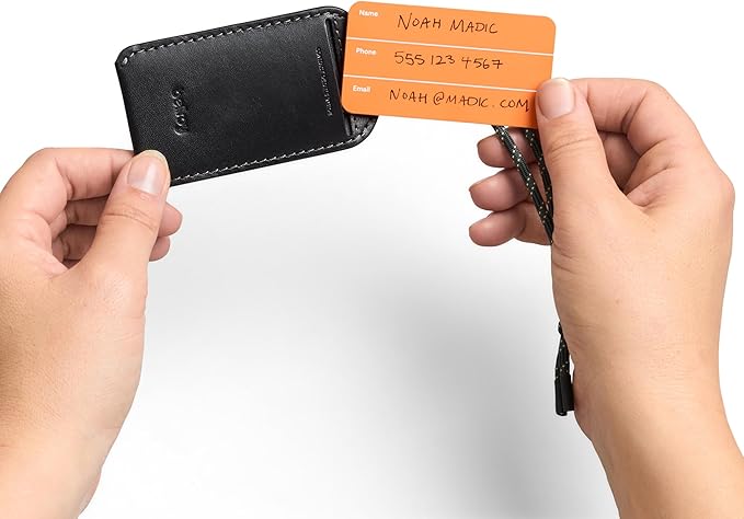 Bellroy Luggage Tag (Leather Luggage Tag with Personalizable Insert Card and Durable Construction) - Black