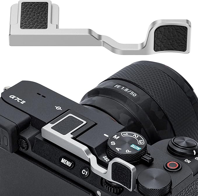 A7CII A7CR Thumb Grip, Aluminum Alloy Metal Thumb Up Grip for Sony A7C II A7C R A7C2 with Hot Shoe Cover Protector Thumb Rest Support Holder, Not Affect The Use of Alpha 7CII Alpha 7CR Buttons -Silver