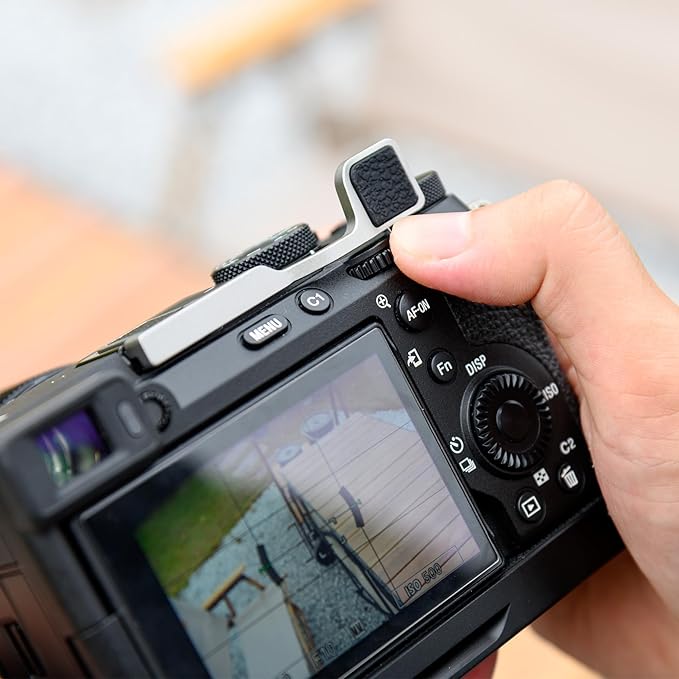 A7CII A7CR Thumb Grip, Aluminum Alloy Metal Thumb Up Grip for Sony A7C II A7C R A7C2 with Hot Shoe Cover Protector Thumb Rest Support Holder, Not Affect The Use of Alpha 7CII Alpha 7CR Buttons -Silver