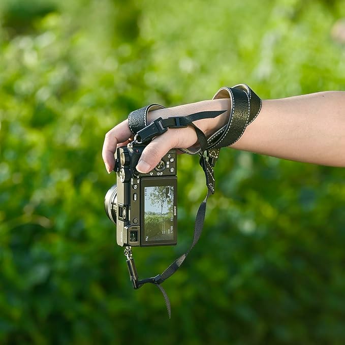 camera shoulder strap, safety tether camera neck strap, micro single PU leather shoulder strap, suitable for various cameras.