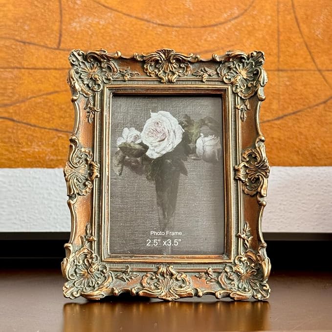 CISOO 2.5x3.5 Vintage Small Picture Frame, Antique Ornate Bronze Gold Wallet Size Photo Frame, for Table Top and Wall Display, Decorative Floral Design Retro Home Decor, Photo Gallery Art
