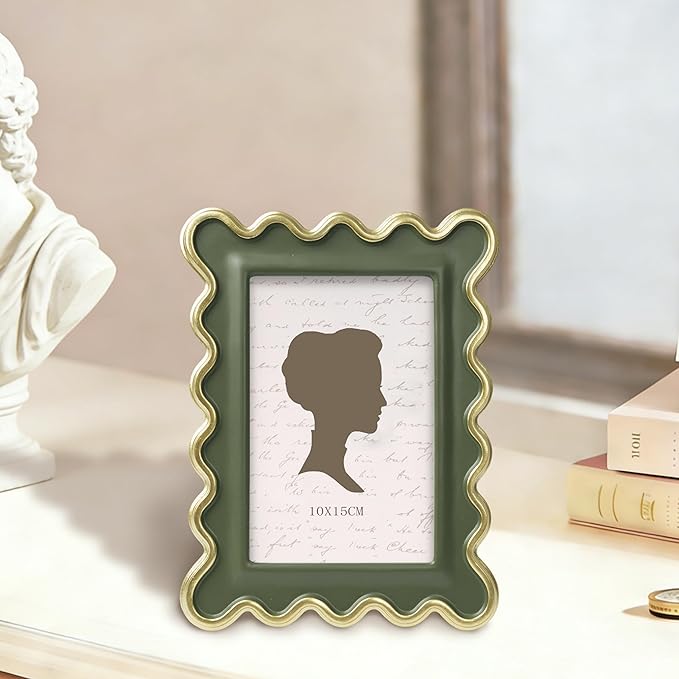 AELS 4x6 Inch Vintage Scalloped Picture Frame, Mid Century Modern Antique Photo Frames with Glass Front, Photo Display, Tabletop Wall Hanging, Gift Ideas, Green