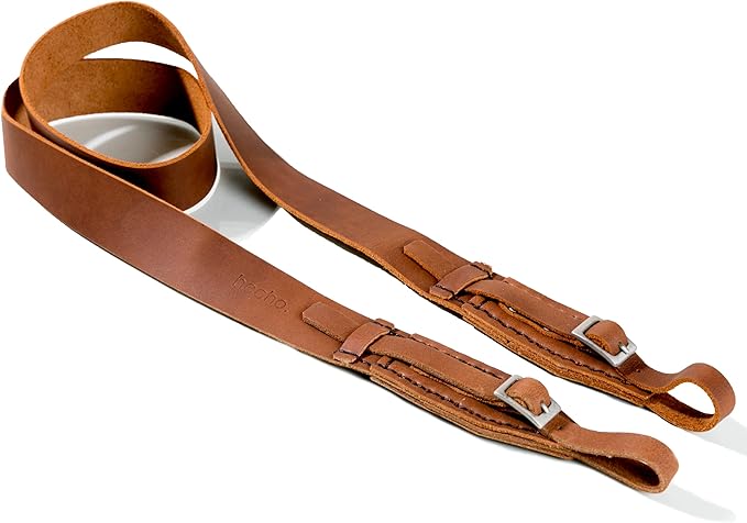 hecho. Brown Leather Camera Strap - Handmade & Fair Trade (Adjustable Leather Shoulder Strap compatible with Canon, Nikon, Sony Fujifilm, Kodak, Olympus and more, Camera Sling for Men & Women)
