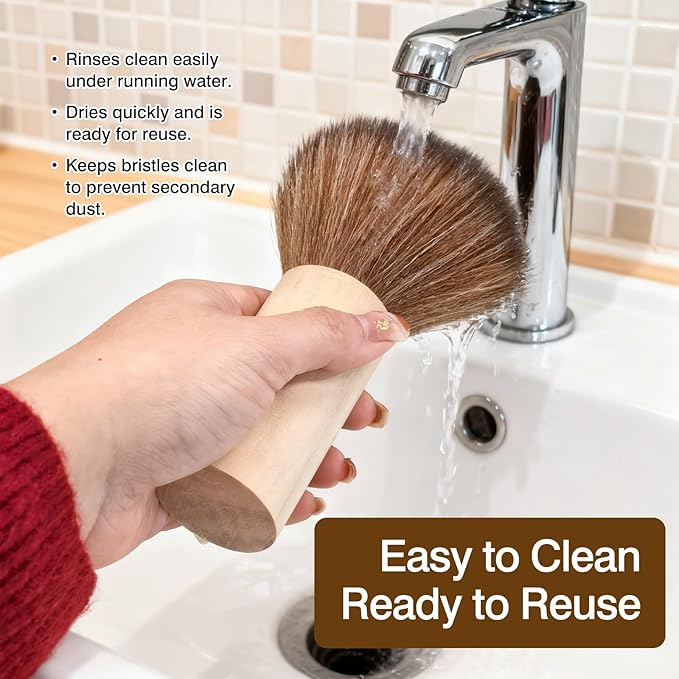 Anti-Static Vinyl Record Cleaning Brush with Wooden Handle for LP, CD & Turntable Cartridge