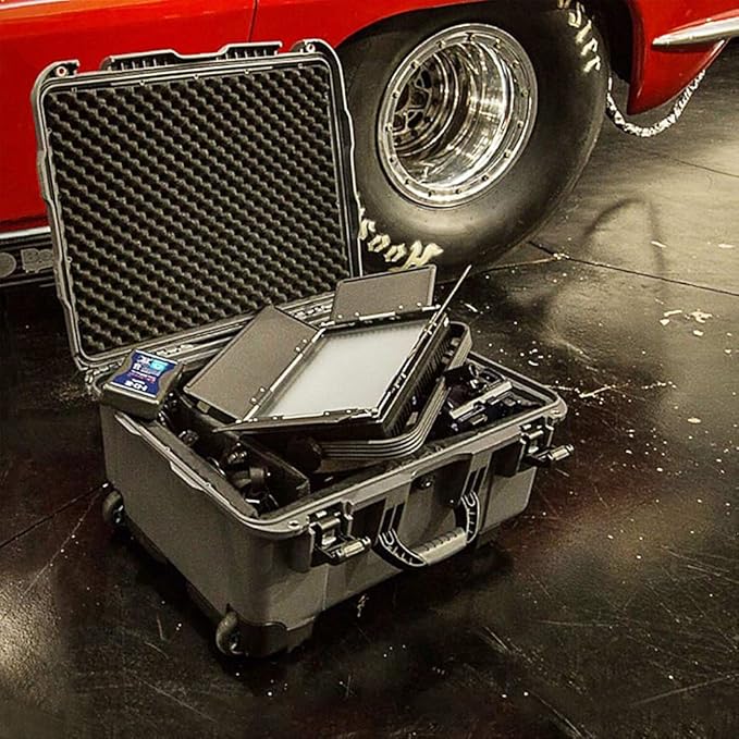 NANUK 950 Waterproof Hard Case with Wheels Empty - Orange