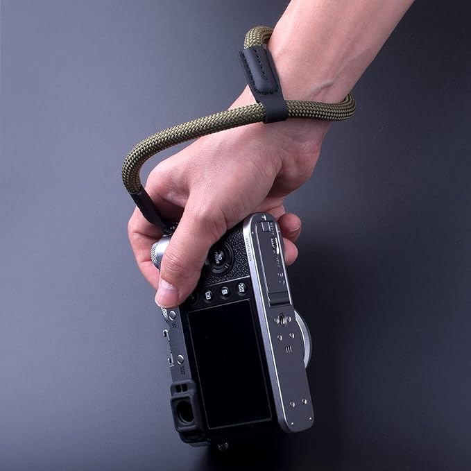 Camera Wrist Strap, Rope Camera Strap Wrist for DSLR SLR Mirrorless Cameras Hand Strap Black Green