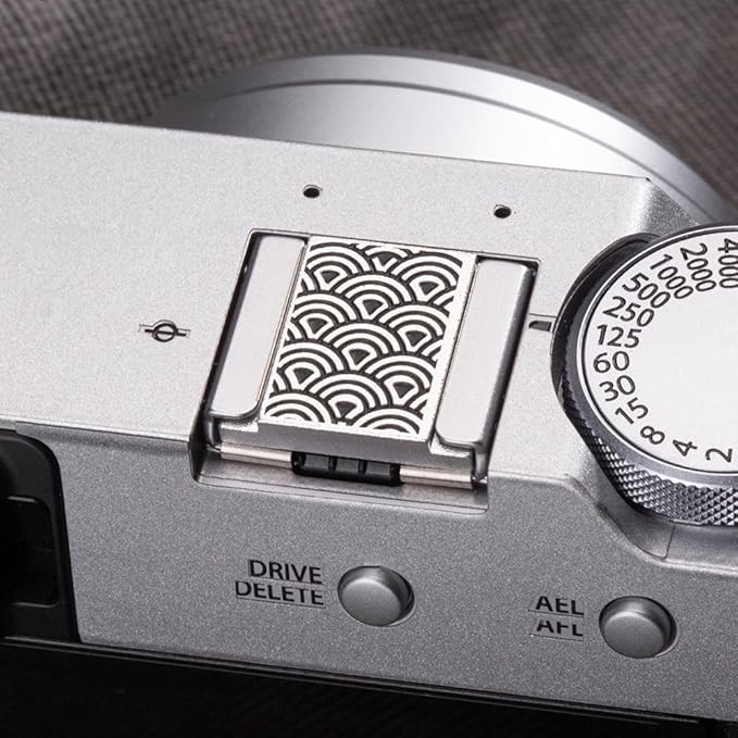 Suitable for Fuji XPRO3/xpro2/xpro1/xa7/xa5/xe3/xe4/xt30/xt4/xt5 Nikon zf/zfc Shutter Button Retro Wave hot Shoe Cover and Shutter Button (Spray hot Shoe Cover)