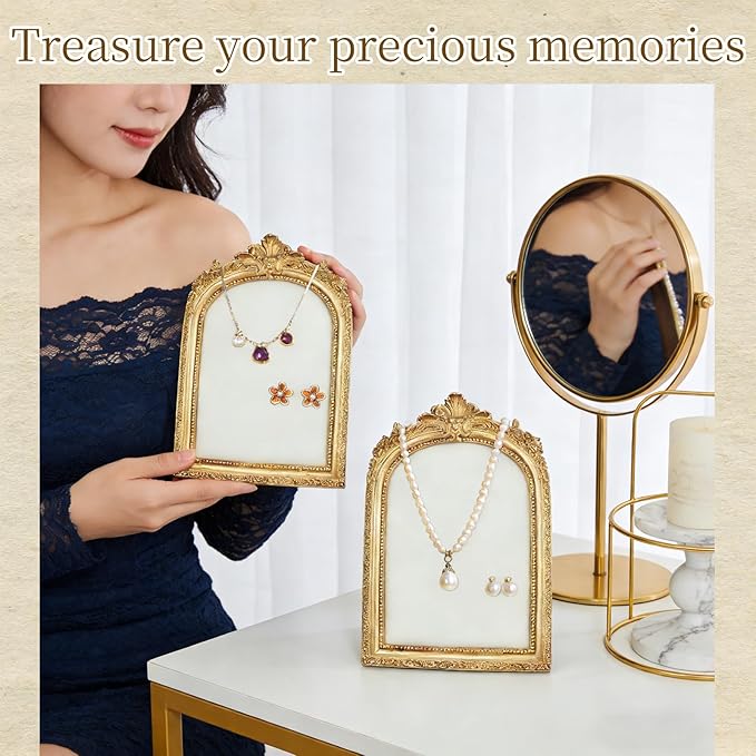3 Pcs Gold Jewelry Display Stands with Velvet Earring Tray Frame Vintage Jewelry Holder Resin Photography Props Baroque Necklace Organizer for Women Weddings Valentine's Day Backing Gifts