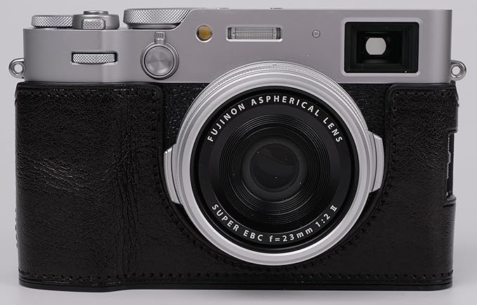 Uchandmade Genuine Leather Camera Half Case for Fujifilm X100VI - Top Layer Cowhide Body + Metal Base Plate - Hand Shank Free Design (Black2)