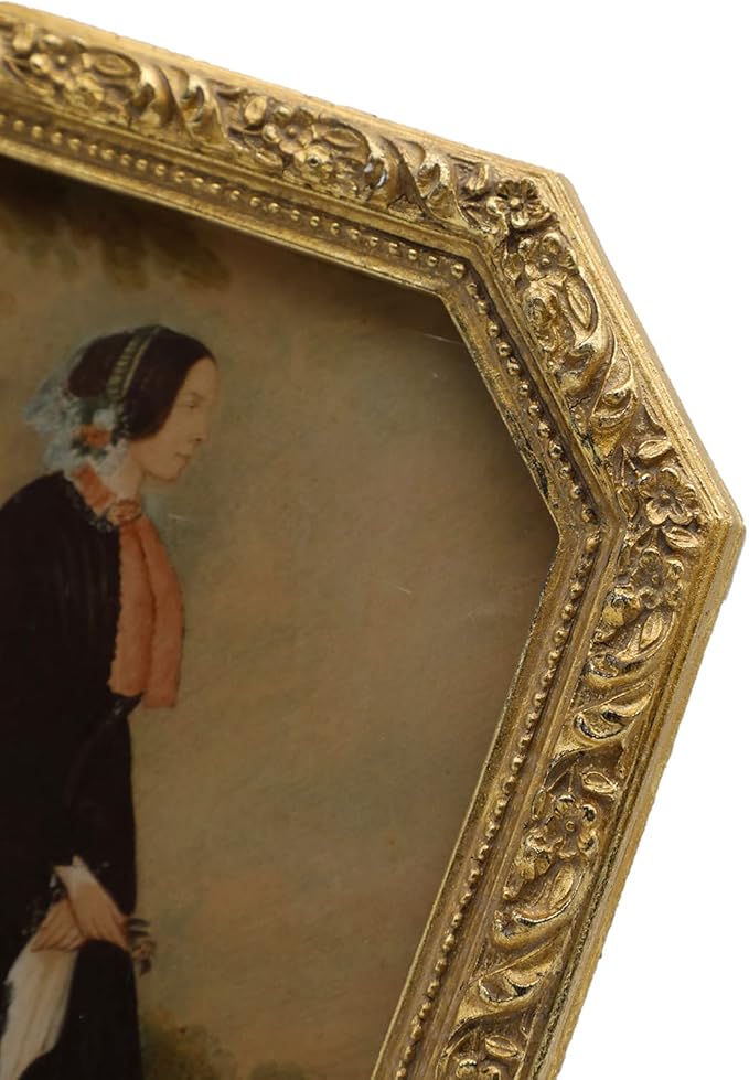5x7 Vintage Picture Frame, Antique Ornate Gold Octagon Photo Frame, for Tabletop and Wall Display, Decorative Retro Home Decor, Old Fashioned Photo Gallery Art