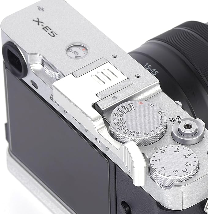 Metal Thumbs Up Grip for Fujifilm Fuji X-E5 Camera, XE5 Thumb Up Rest Hand Grip Anti-Slip Finger Grip, Hot Shoe Mount Thumb Support Enhanced Grip for One-Handed Photography (Silvery)