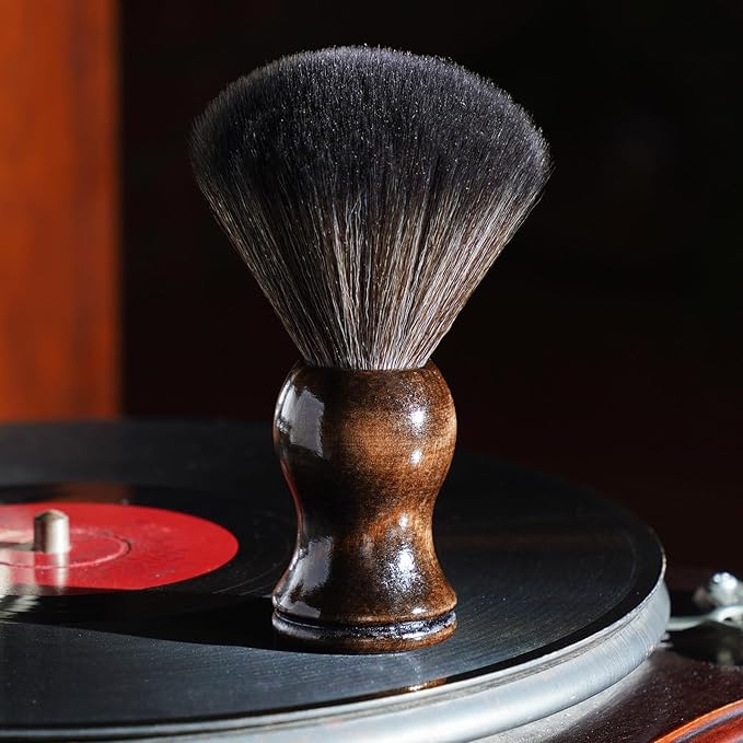 NiHome Vinyl Record Cleaning Brush, Anti-Static Soft LP Record Cleaner, Vinyl Dust Remover Brush with Ultra-Fine Fiber Bristles, Safe for Vinyl LP CD Album, Retro Design with Beech Wood Handle (Small)