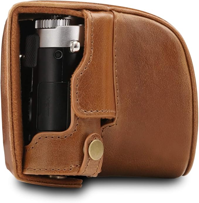 MegaGear MG1606 Ever Ready Genuine Leather Camera Case Compatible with Leica D-Lux 7 - Brown, One Size