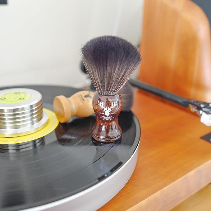 Small Vinyl Record Cleaner with Wooden Handle - Vinyl Record Brush for Anti-Static Cleaning Accessories (Brown Deer)