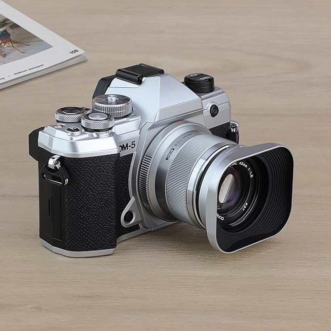 Haoge LH-OM45-W Metal Square Lens Hood for Olympus M.ZUIKO Digital 45mm F1.8 Lens Silver Bayonet Shade Hood