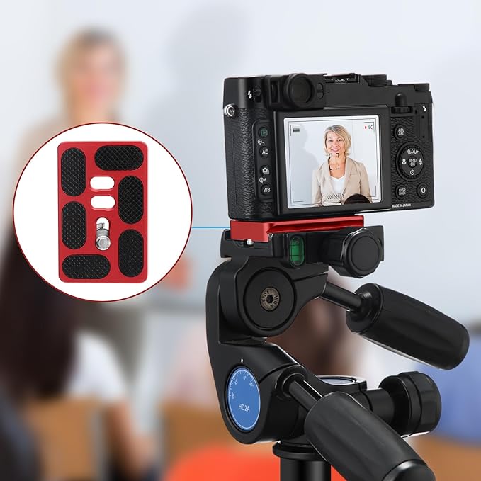 Frienda 2 Pieces Metal Quick Release Plate with 1/4''-20 Camera Screw Tripod Mount Plate Fits Standard for DSLR Camera Tripod Ball Head(Pu60,Red)
