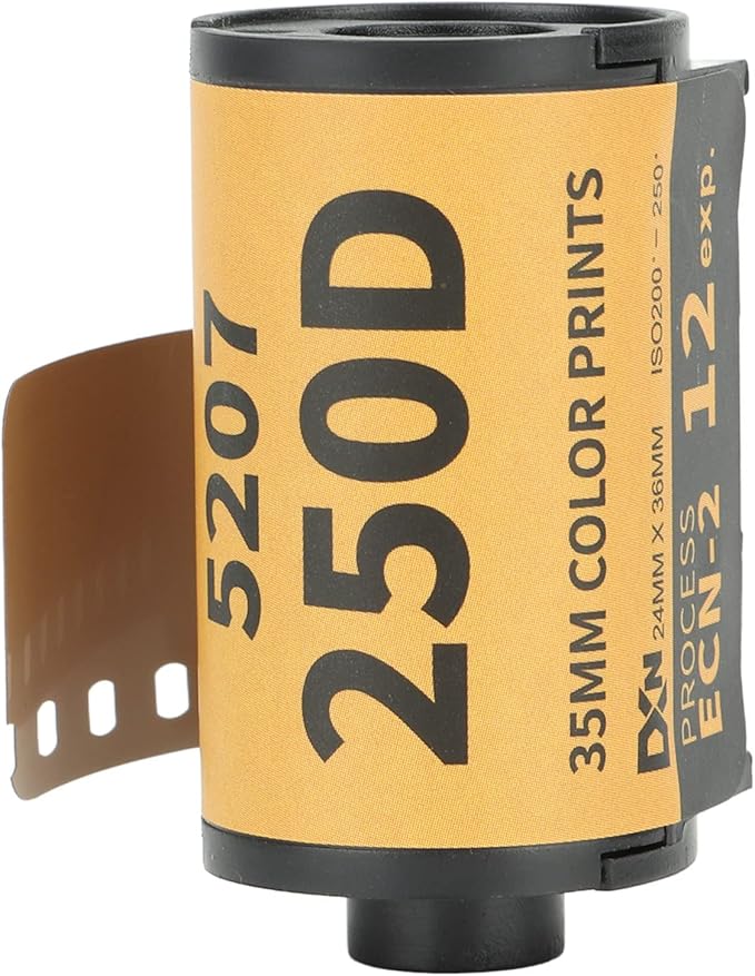 NSXAYIWE 35mm Color Print Film, High Resolution, Wide Exposure Range, High Contrast and Vibrant Colors, ECN 2 Process Color Print Film for Portraits and Action Photography (12 Exposures)