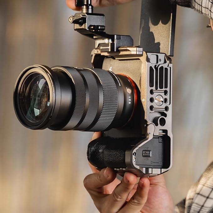 Ergonomic Camera Side Grip Mounting Aluminum Side Handle Extension Adapter for DSLR Wedding Event Photography Aluminum Grip Adapter
