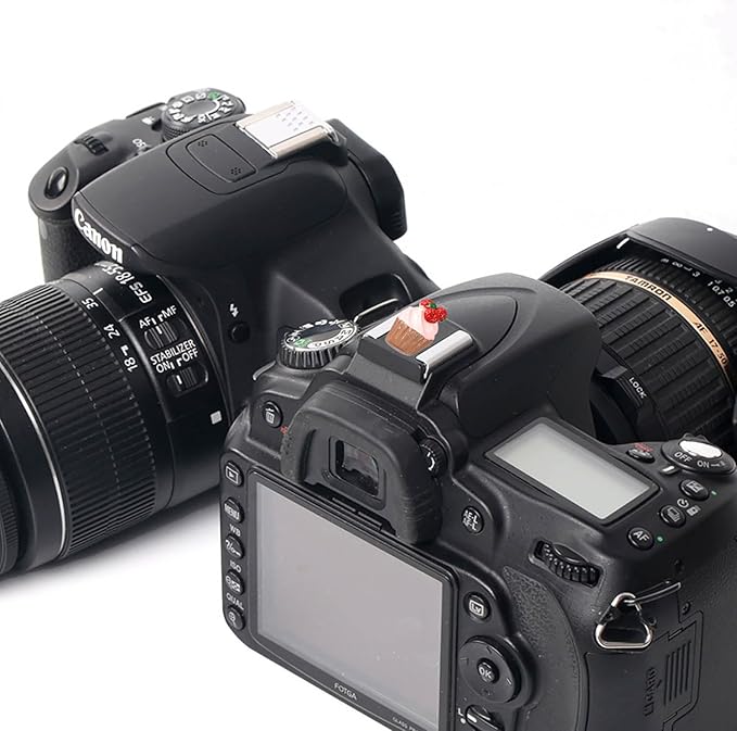 Camera Hot Shoe Cover, Cute Hot Shoe Cap, Hot Shoe Protector Compatible with Sony Fujifilm Fuji Canon Nikon Pentax Leical Panasonic (2pcs Cupcakes)