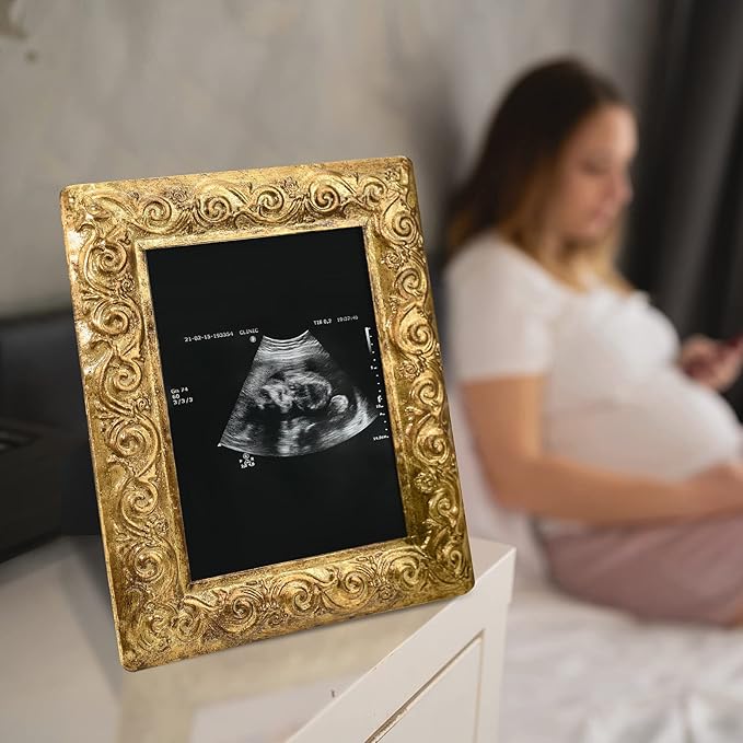 Vintage 5 x 7 Gold Picture Frame Table Top Display Retro Flower Design Antique Picture Frames with HD Glass Front, Great Gift Metal Photo Frames for Wedding Baby Family Portraits Home Office Decor