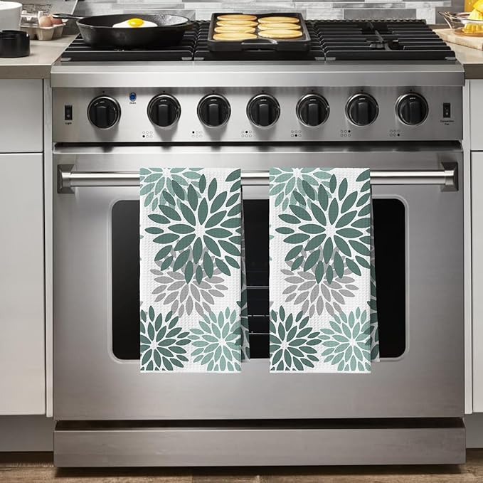 Artoid Mode Green Dahlia Floral Bar Kitchen Towels, 12x24 Inch Quick Dry Microfiber Cloth Dish Towels for Kitchen Drying Set of 2