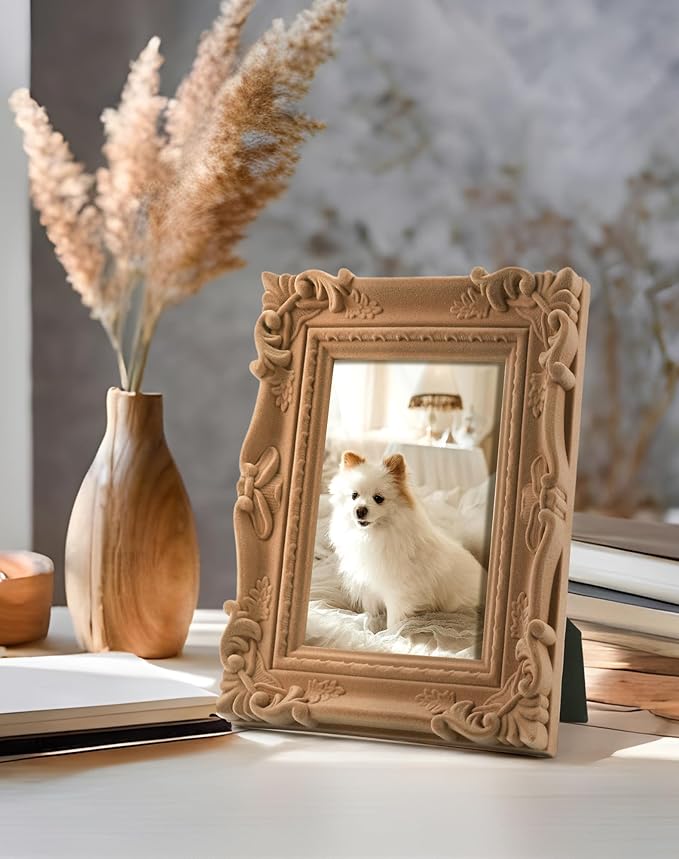 Picture Frames 4x6 for Drawings Prints, Small Decorative Photo Frame with Real Glass/Stand, Rococo Ornate Memorial Frame Gift for Wedding Baby Shower Retirement (Brown)
