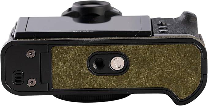 Handmade Genuine Leather Camera Half Case for FUJIFILM X-T30III /FUJIFILM X-T30III Camera Case/FUJIFILM X-T30III Case - Top Layer Cowhide Body + Metal Base Plate (Matte-Green)