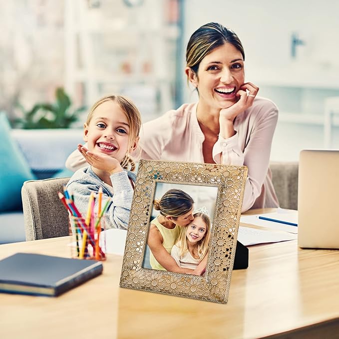 OKSQW Vintage Sunflower 5 x 7 Gold Picture Frame Table Top Display Retro Antique Picture Frames with HD Glass Front, Great Gift Metal Photo Frames for Wedding Baby Family Portraits Home Office Decor