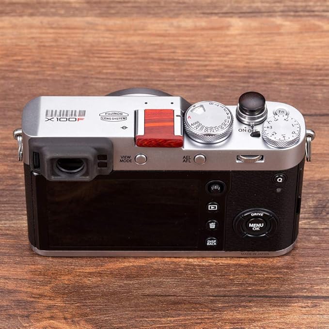 Wood Camera Hot Shoe Cover Compatible with X-T30 X-T100 X-H1 X-T20 X100F X-T10 X-T3 X-T2 X-PRO2 X-PRO1 X-E3 X-A2 X-A5 X100T X100S X30 X70 Cameras Hot Shoe Protector Cap 1 PCS Red