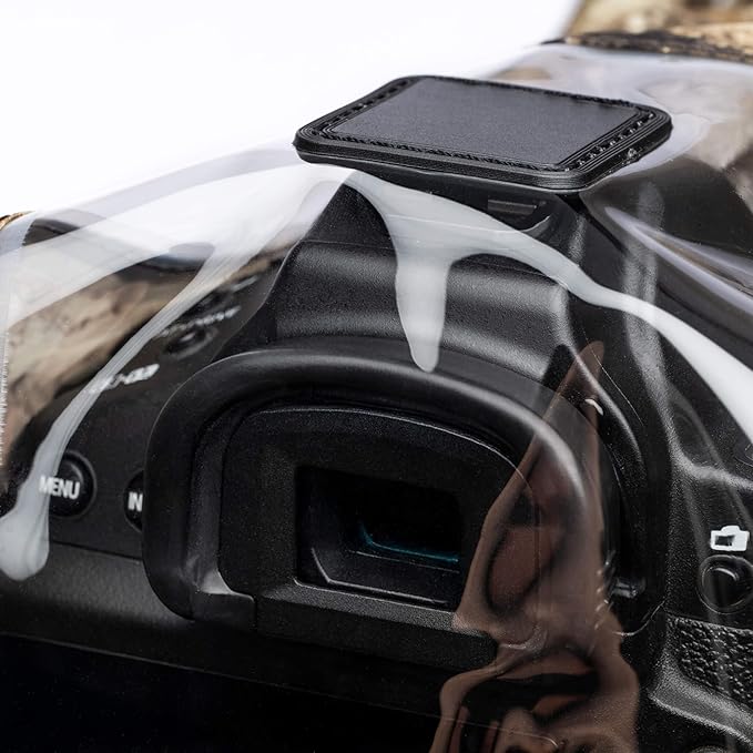 Think Tank Emergency Camera Rain Cover for DSLR and Mirrorless Cameras with 24-70mm Lens - Small (Realtree APX Camouflage)