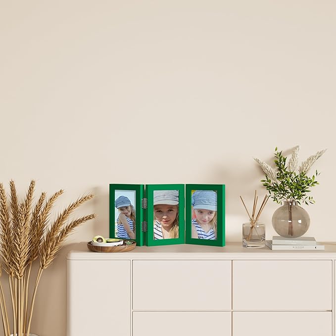 decorUhome Triple 4x6 Picture Frame Vertical, Engineered Wood Trifold Photo Frame with Plexiglass for Tabletop Display, 4x6, Green