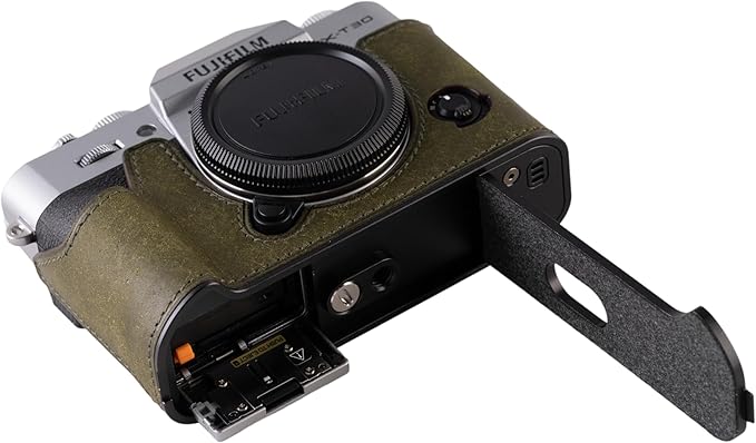 Handmade Genuine Leather Camera Half Case for FUJIFILM X-T30III /FUJIFILM X-T30III Camera Case/FUJIFILM X-T30III Case - Top Layer Cowhide Body + Metal Base Plate (Matte-Green)