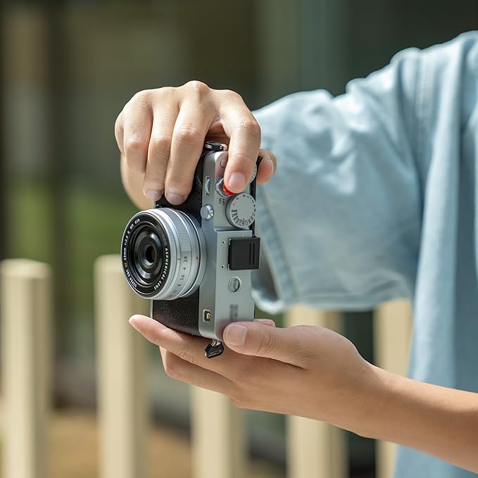 XE5 X-E5 Thumb Grip with Shutter Button & Hot Shoe Full-Coverage Design for Fuji Fujifilm XE5 Thumb Up Grip with Hotshoe Cover Protector Thumb Rest Support Holder Not Affect The Use of Dial - Silver