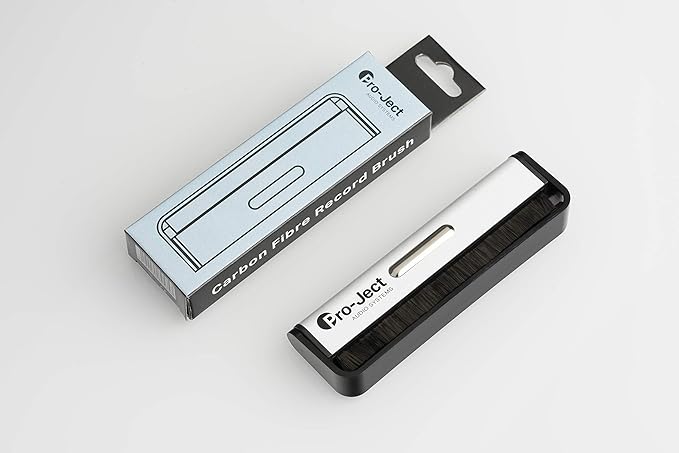 Pro-Ject Audio Systems Brush It, Antistatic Carbon Fiber Record Brush