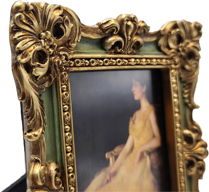 CISOO 2.5x3.5 Vintage Small Picture Frame, Antique Ornate Green and Gold Wallet Size Photo Frame, for Table Top and Wall Display, Decorative Floral Design Retro Home Decor, Photo Gallery Art