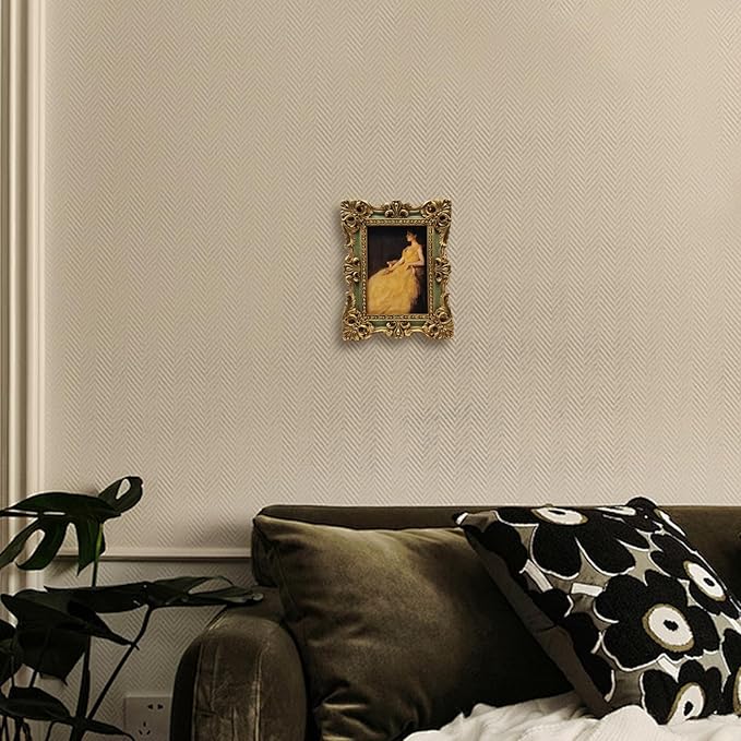 CISOO 2.5x3.5 Vintage Small Picture Frame, Antique Ornate Green and Gold Wallet Size Photo Frame, for Table Top and Wall Display, Decorative Floral Design Retro Home Decor, Photo Gallery Art