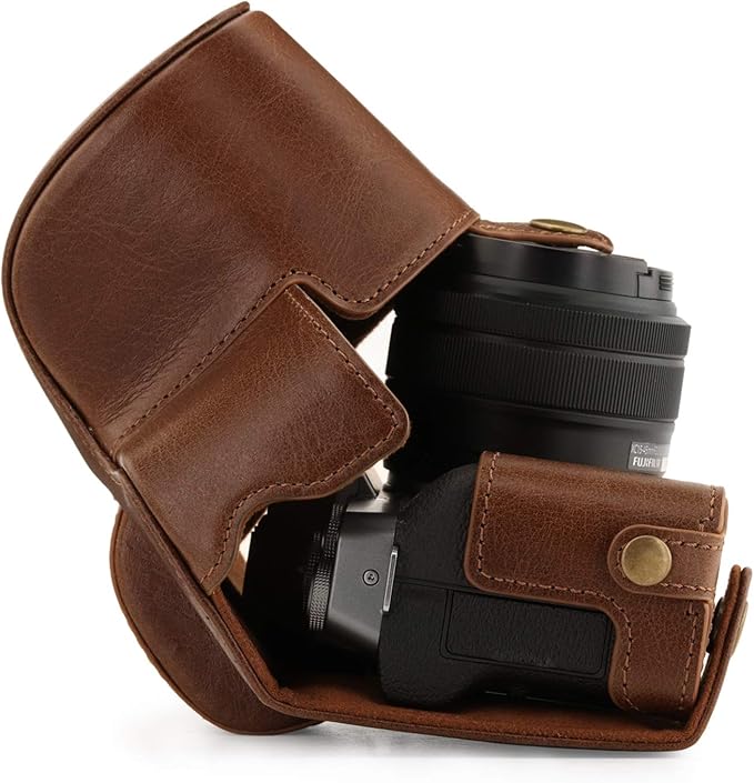 MegaGear MG1884 Ever Ready Genuine Leather Camera Case Compatible with Fujifilm X-T200 (XC15-45mm) - Brown