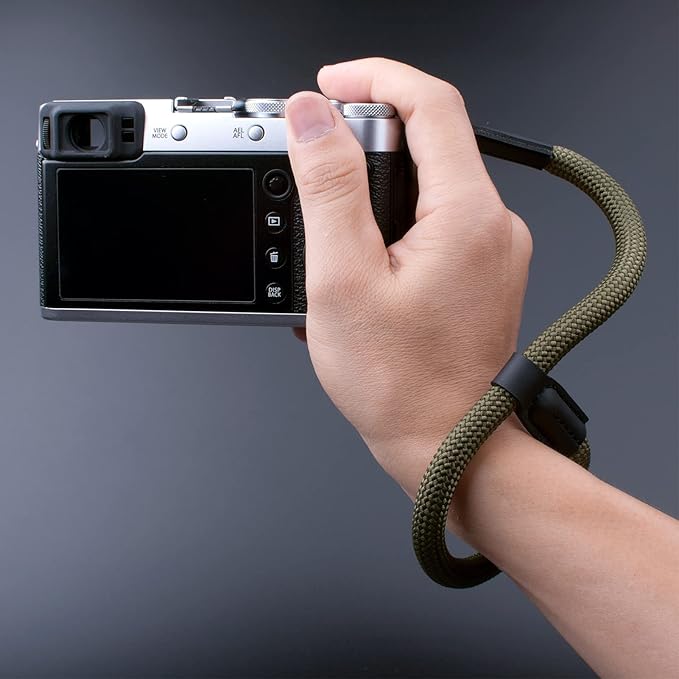 Camera Wrist Strap, Rope Camera Strap Wrist for DSLR SLR Mirrorless Cameras Hand Strap Black Green