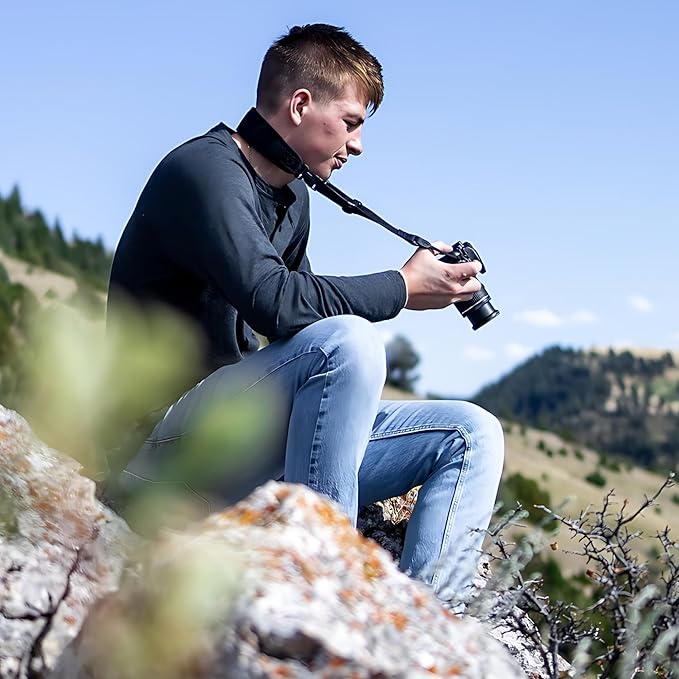 OP/TECH USA Super Classic Camera Strap – Padded Neoprene Neck Strap with Comfort-Stretch & Quick Disconnects | DSLR/SLR/Mirrorless Compatible – Black