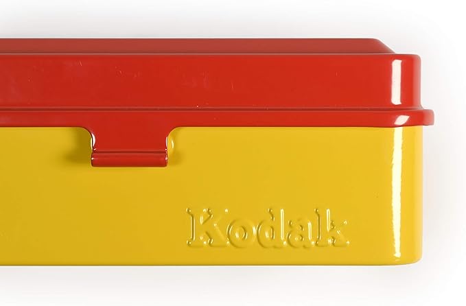 KODAK 120/135 Film Case - for 8 Rolls of 120 Films / 10 Rolls of 35mm Films - Retro Steel Case to Sort & Safeguard Film (Film is not Included) (Red)