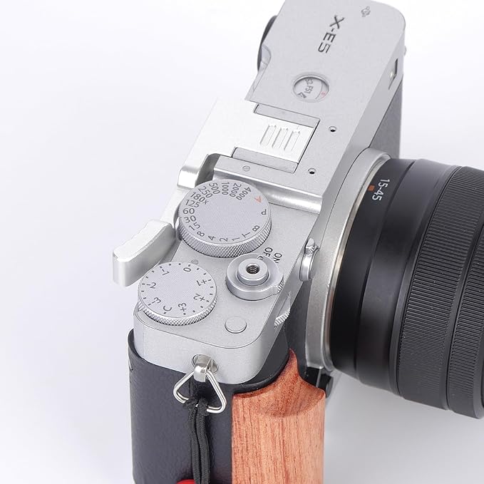 Metal Thumbs Up Grip for Fujifilm Fuji X-E5 Camera, XE5 Thumb Up Rest Hand Grip Anti-Slip Finger Grip, Hot Shoe Mount Thumb Support Enhanced Grip for One-Handed Photography (Silvery)